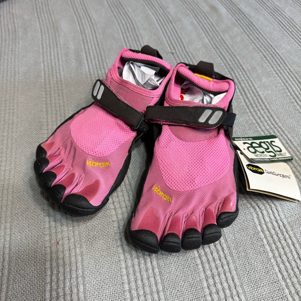 NEW Vibram Five Fingers Trek Sport Barefoot Shoes Sz 39 Women’s 8-8.5